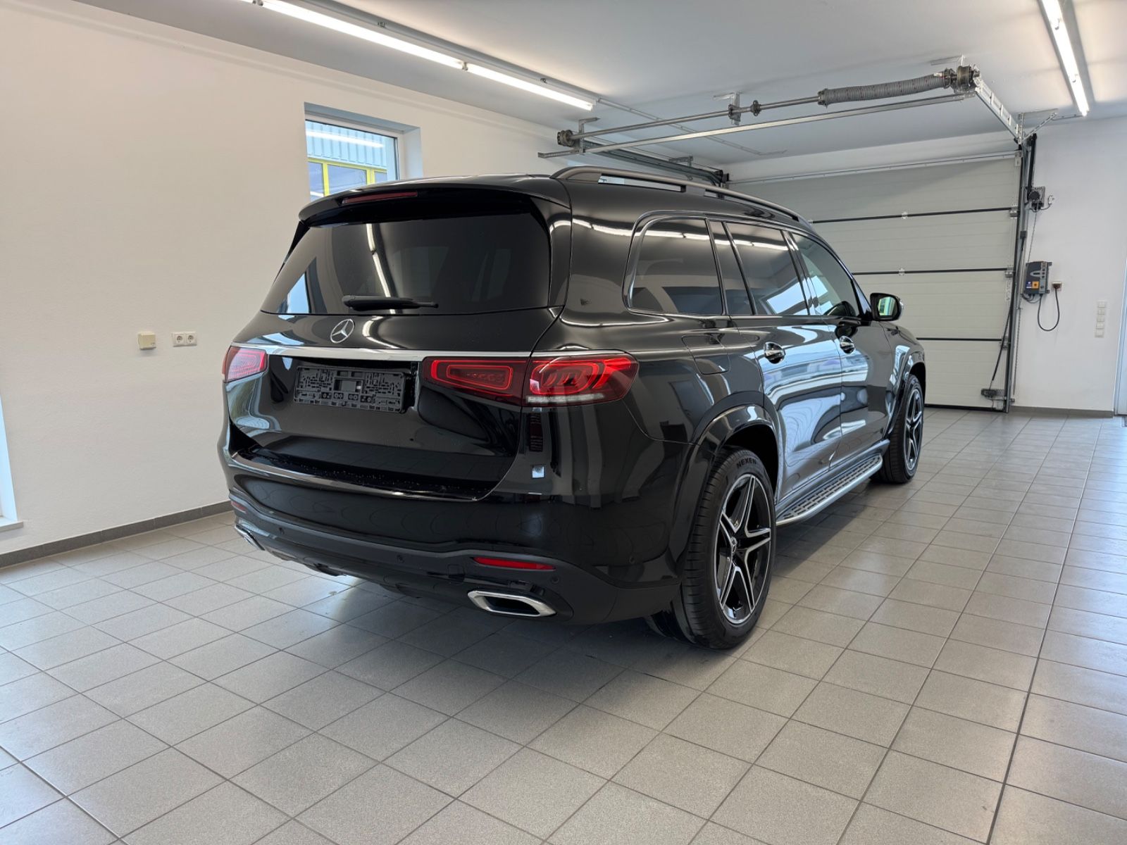 Mercedes-Benz GLS 400D Pano Multibeam AMG AHK 7Sitze foto 5