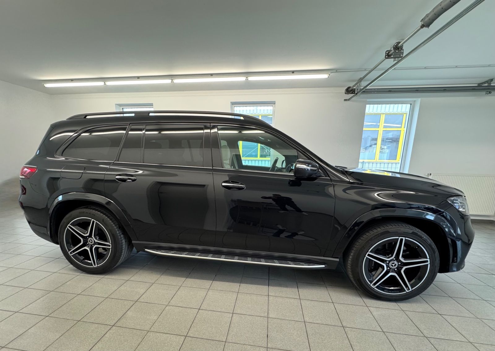 Mercedes-Benz GLS 400D Pano Multibeam AMG AHK 7Sitze foto 7
