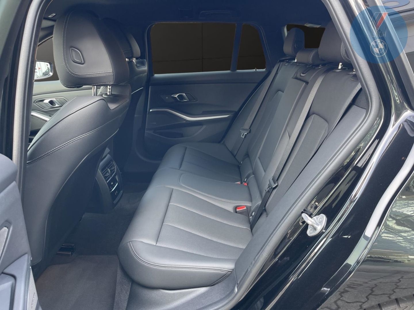 BMW 320 d M-Sport Touring Widscreen Display 360Kamer foto 19