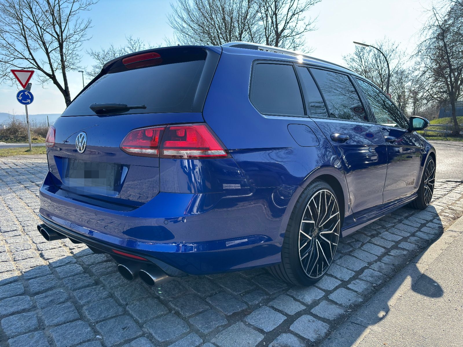 Volkswagen Golf VII R 2.0 TSI DSG 4Motion Variant DCC Leder foto 5