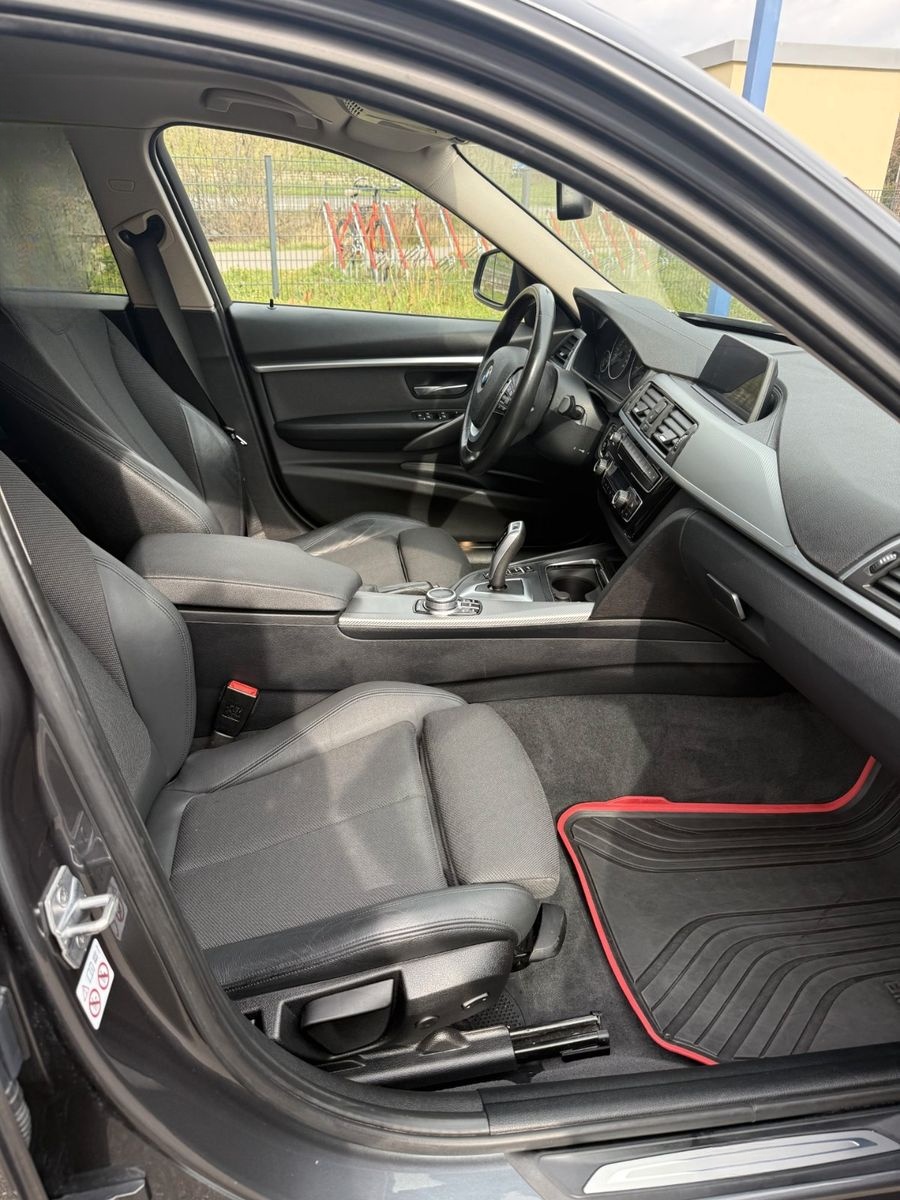 BMW 320 3 Touring 320 d Sport Line Shadow foto 11