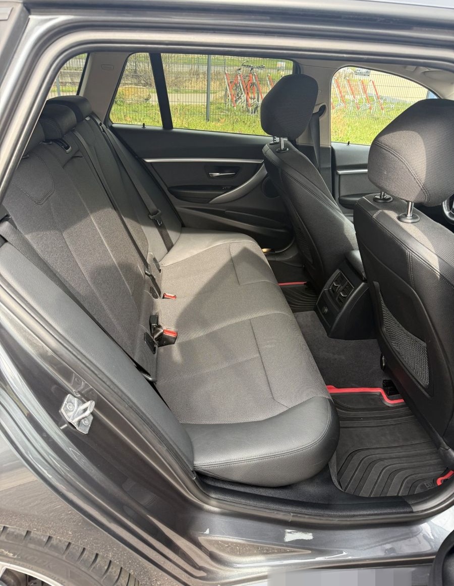 BMW 320 3 Touring 320 d Sport Line Shadow foto 12