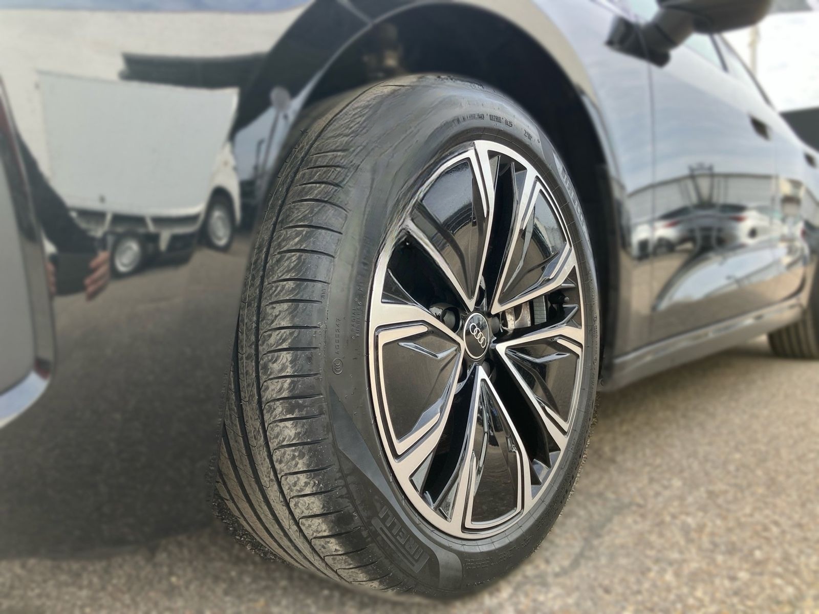 Audi A5 Limousine TFSI QUATTRO 204PS ACC.R-KAMERA.NAV foto 7