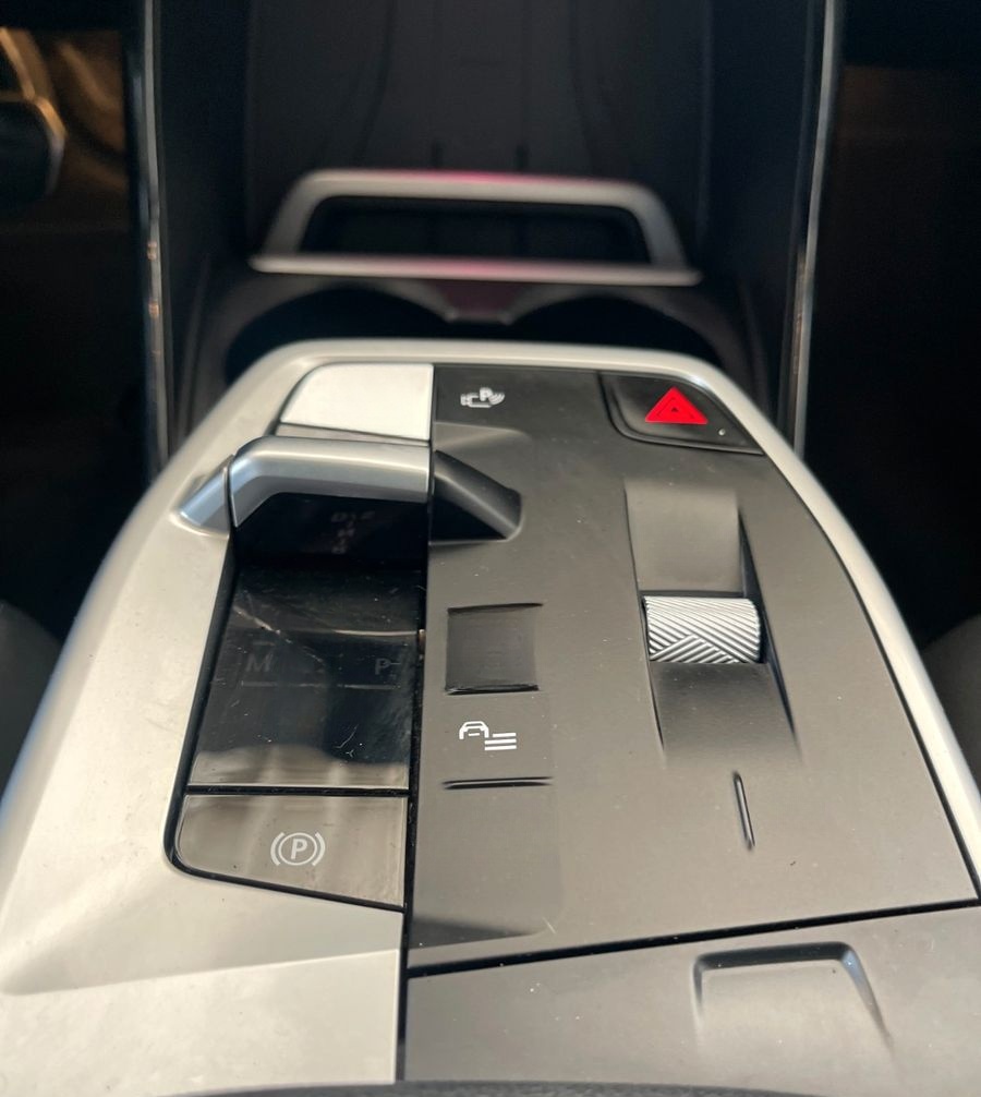 BMW 225e xD M Sport PANO 360° HUD AHK Memory foto 17