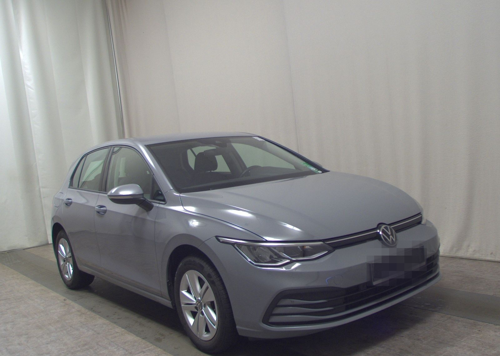 Volkswagen Golf-8 2.0 TDI Life LED Kamera AHK AID PDC foto 3