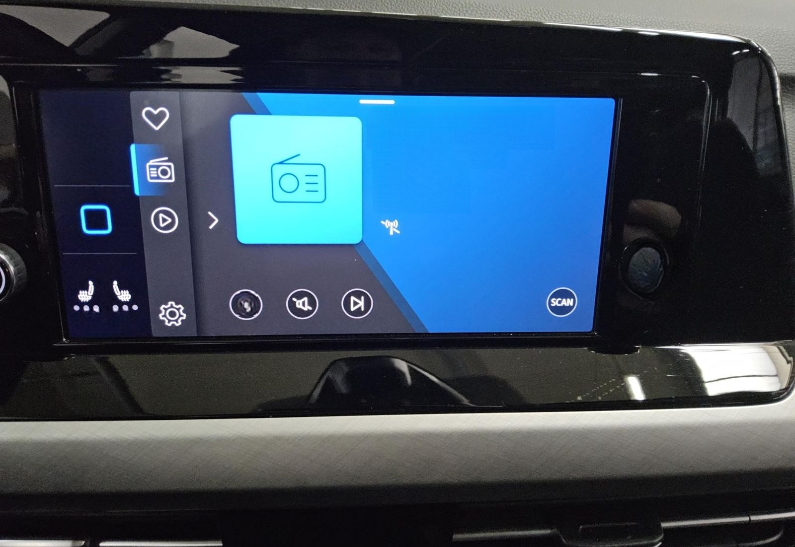 Volkswagen Golf-8 2.0 TDI Life LED Kamera AHK AID PDC foto 7