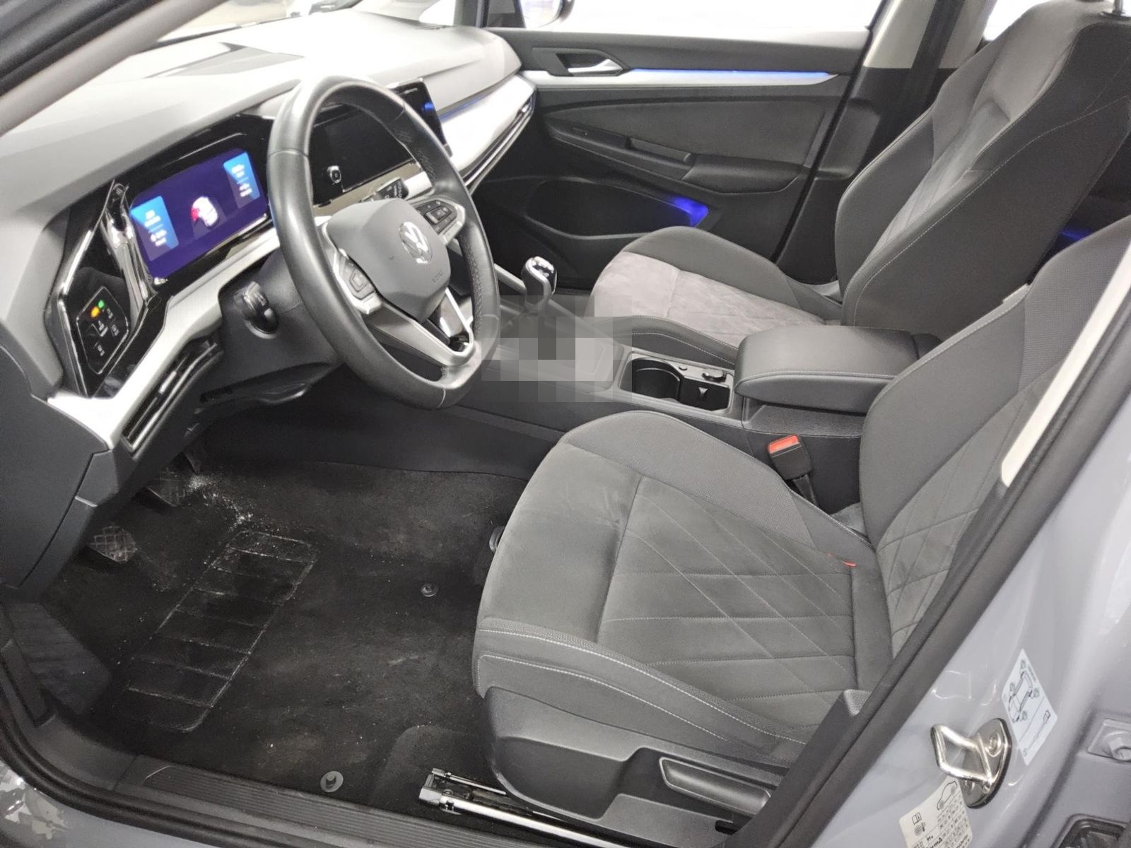 Volkswagen Golf-8 2.0 TDI Life LED Kamera AHK AID PDC foto 9