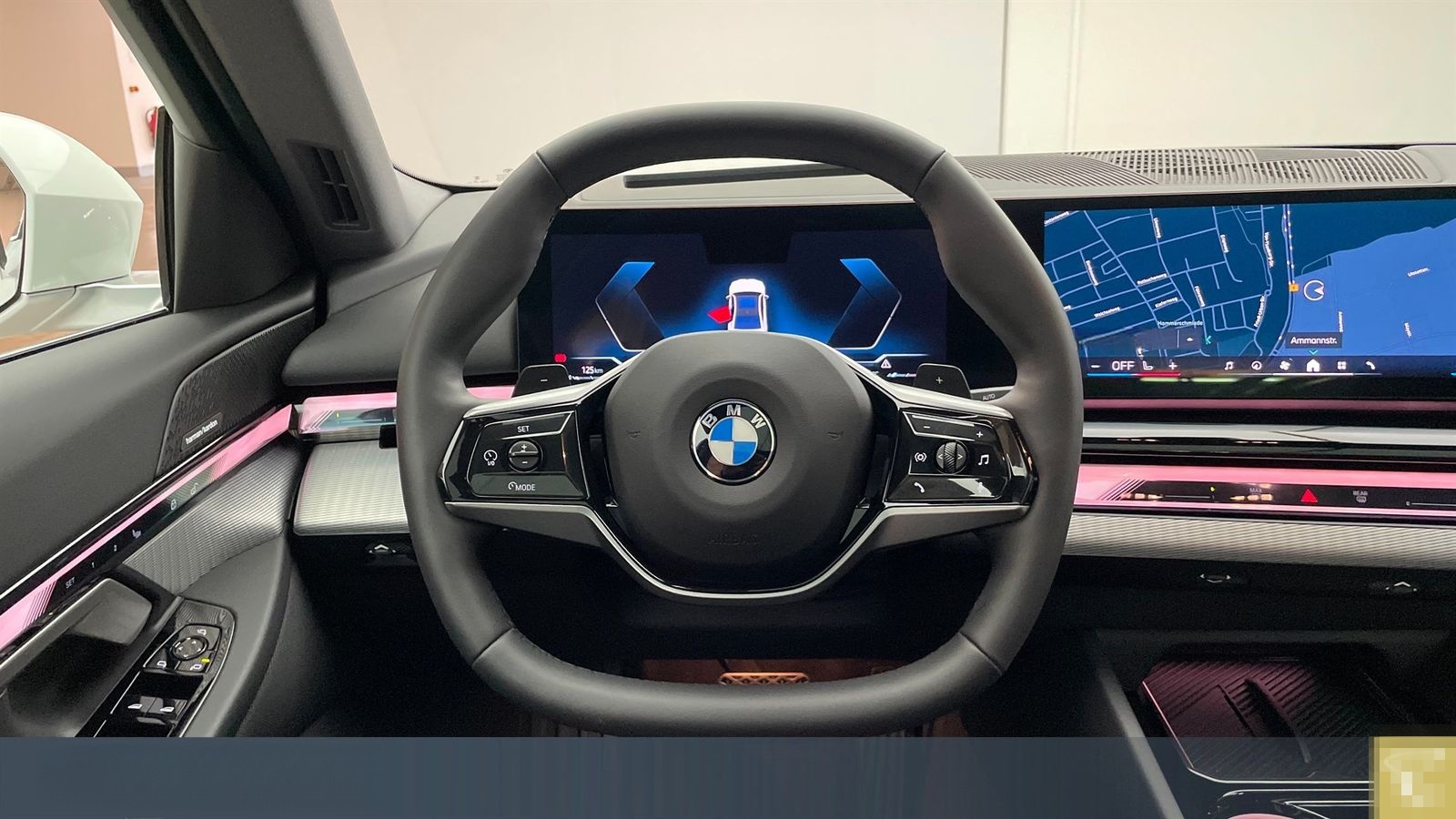 BMW 520d A Lim Pano,DA+, RFK, Keyless foto 5
