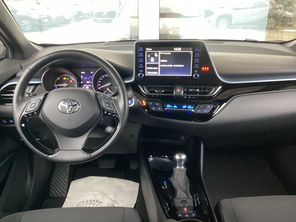 Toyota C-HR 2.0 Hybrid Team Deutschland foto 11