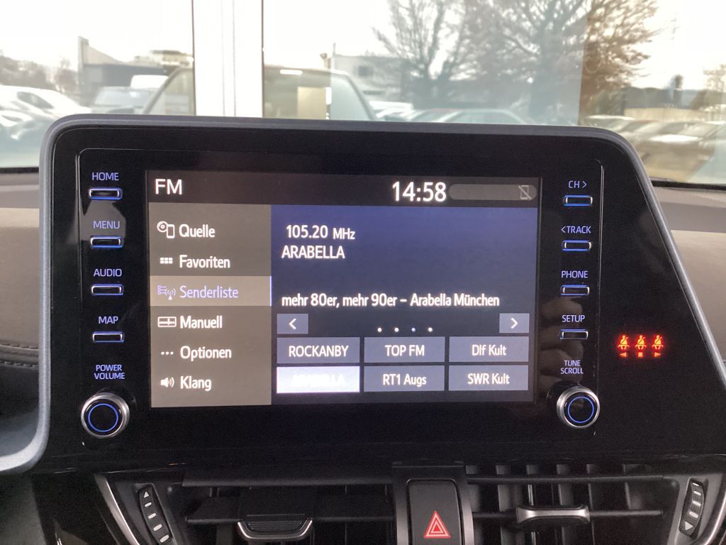 Toyota C-HR 2.0 Hybrid Team Deutschland foto 14