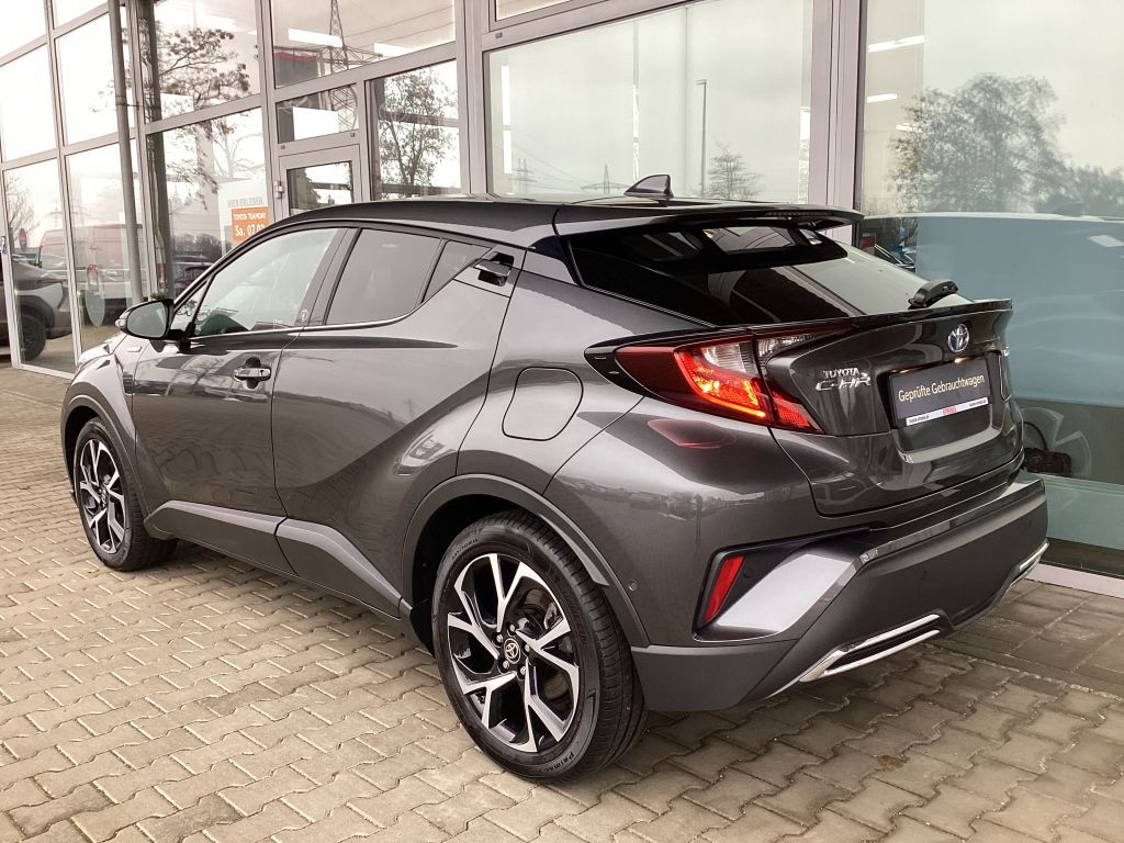 Toyota C-HR 2.0 Hybrid Team Deutschland foto 4