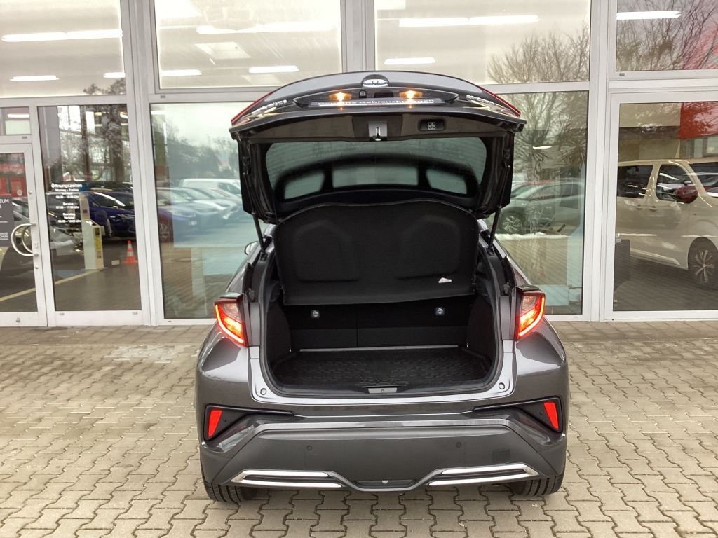 Toyota C-HR 2.0 Hybrid Team Deutschland foto 7