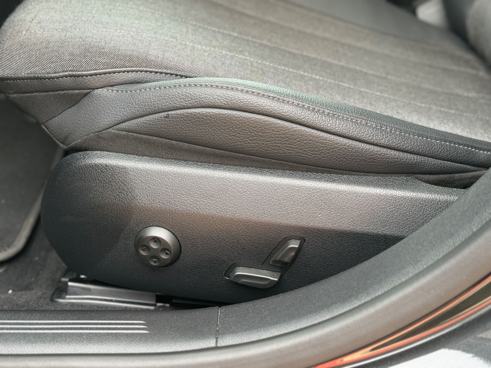Mercedes-Benz E 220 d Spurhalter- Kamera -Abstandtempomat foto 12