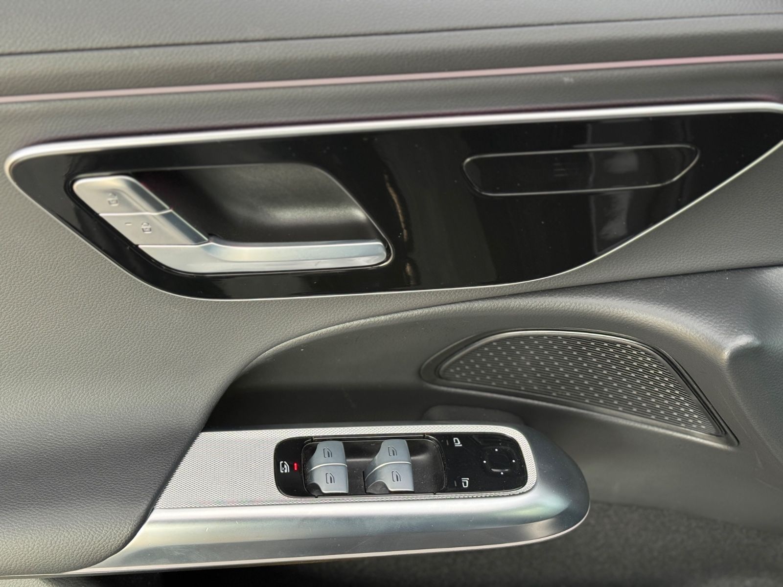 Mercedes-Benz E 220 d Spurhalter- Kamera -Abstandtempomat foto 10