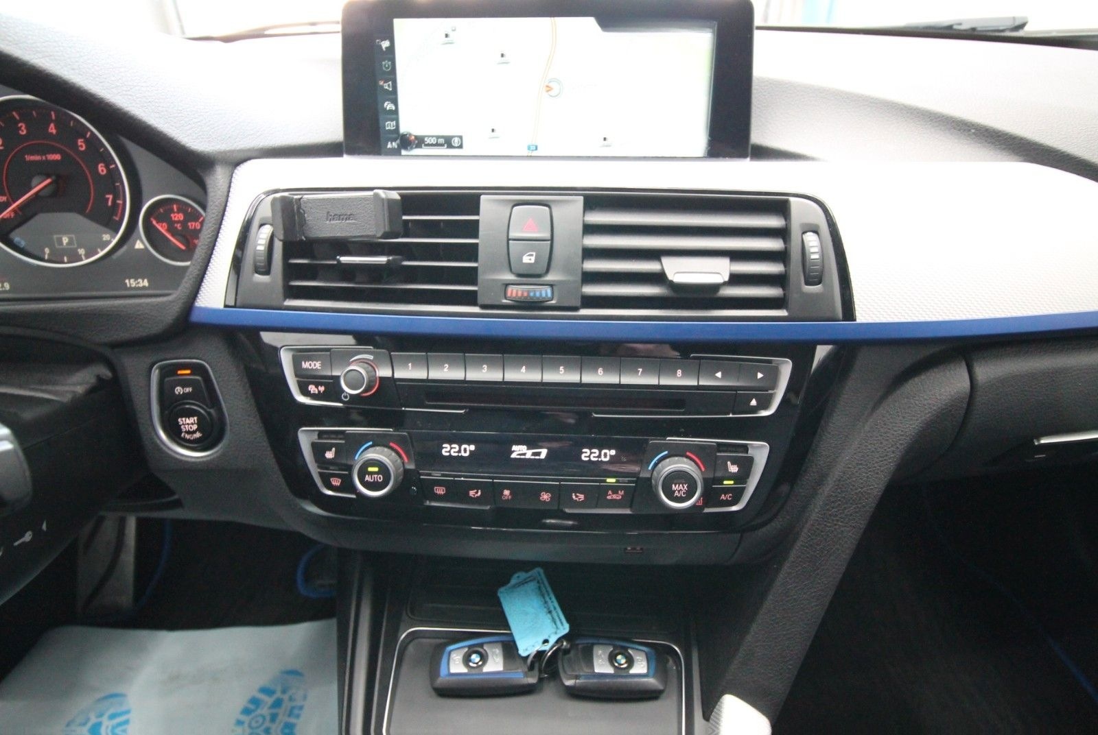 BMW 320i Touring xDrive M Sport HUD LED-Beam foto 14