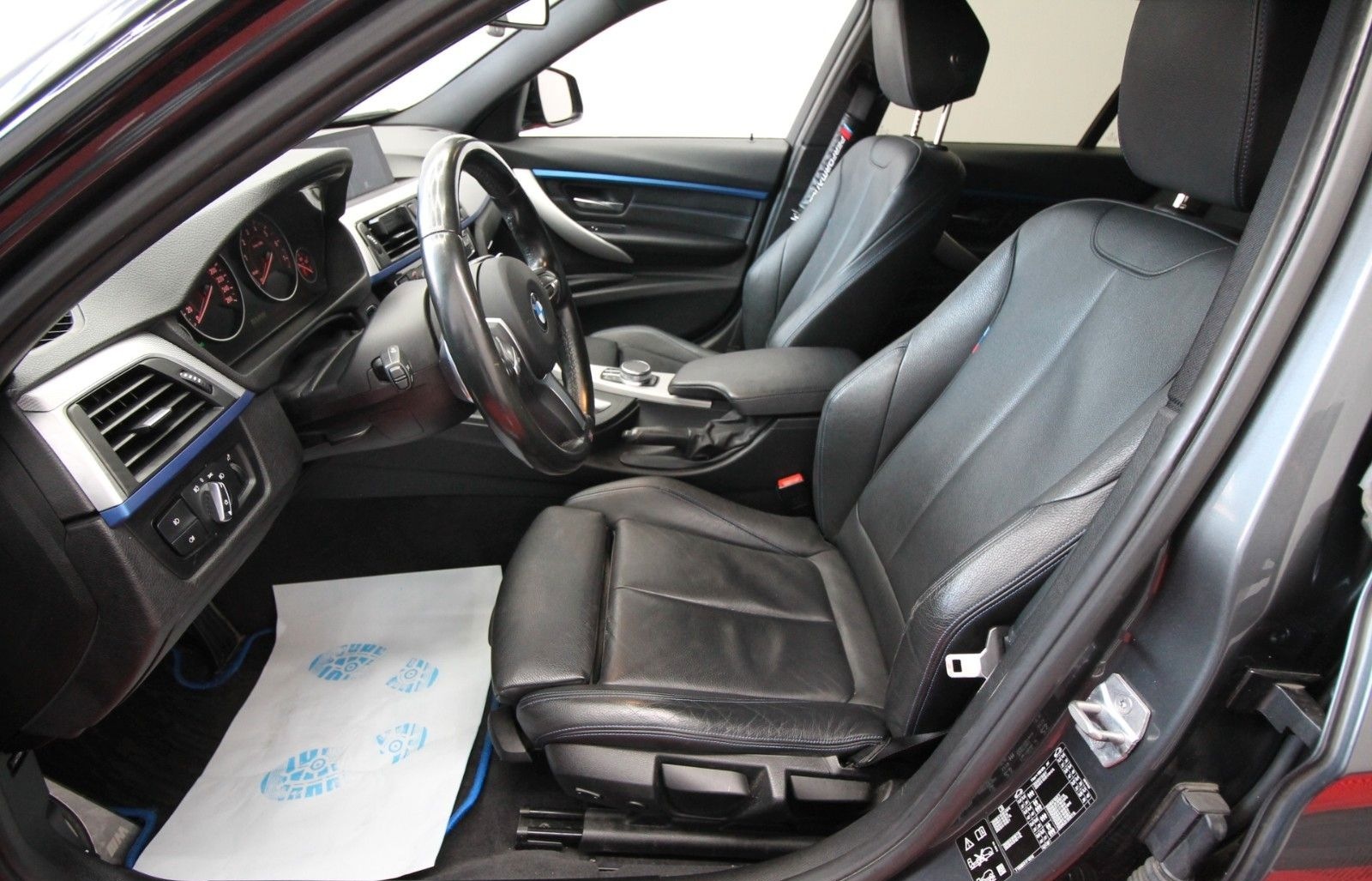 BMW 320i Touring xDrive M Sport HUD LED-Beam foto 15