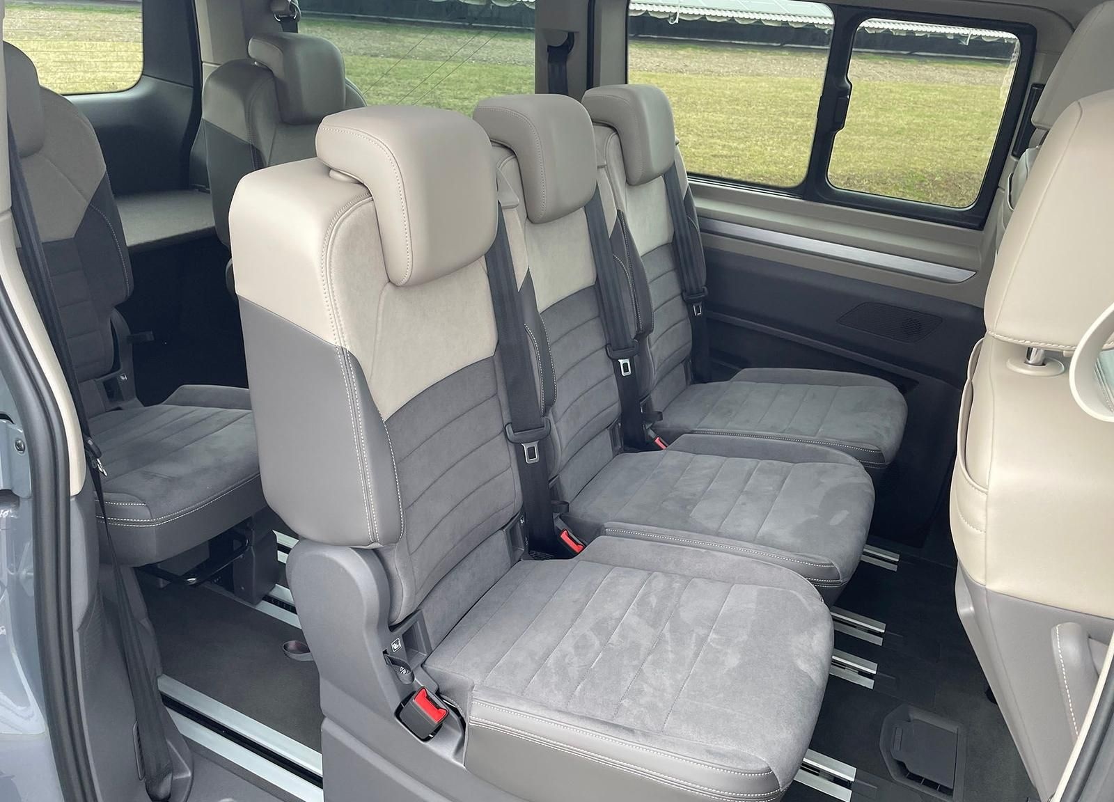 Volkswagen T7 Multivan Style lang Panorama Matrix STANDHZ foto 14