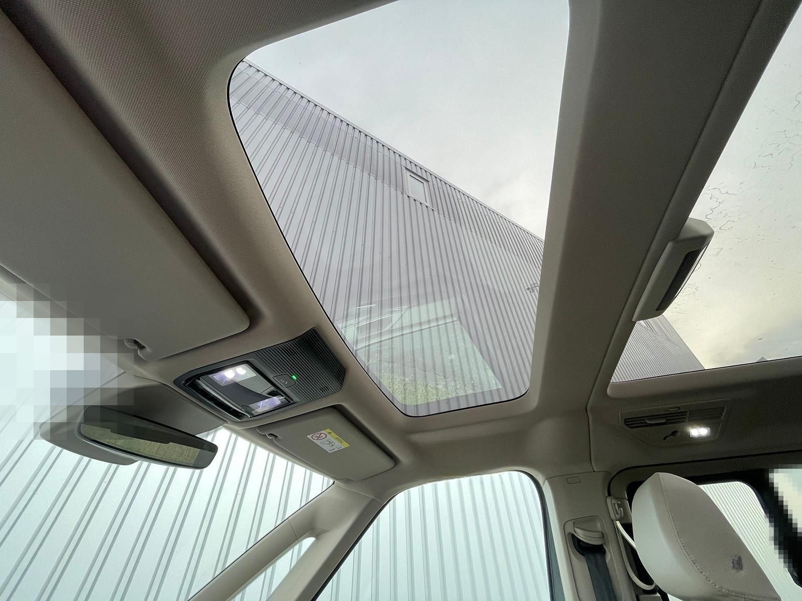 Volkswagen T7 Multivan Style lang Panorama Matrix STANDHZ foto 19