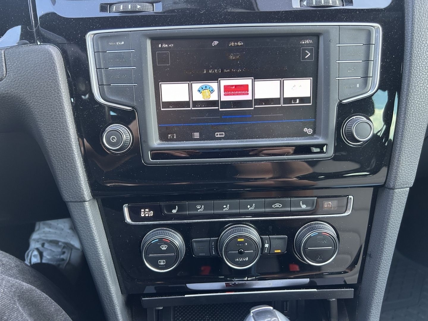 Volkswagen Golf VII Variant R 4M DYNAUDIO KEYLESS PANO ACC  foto 9