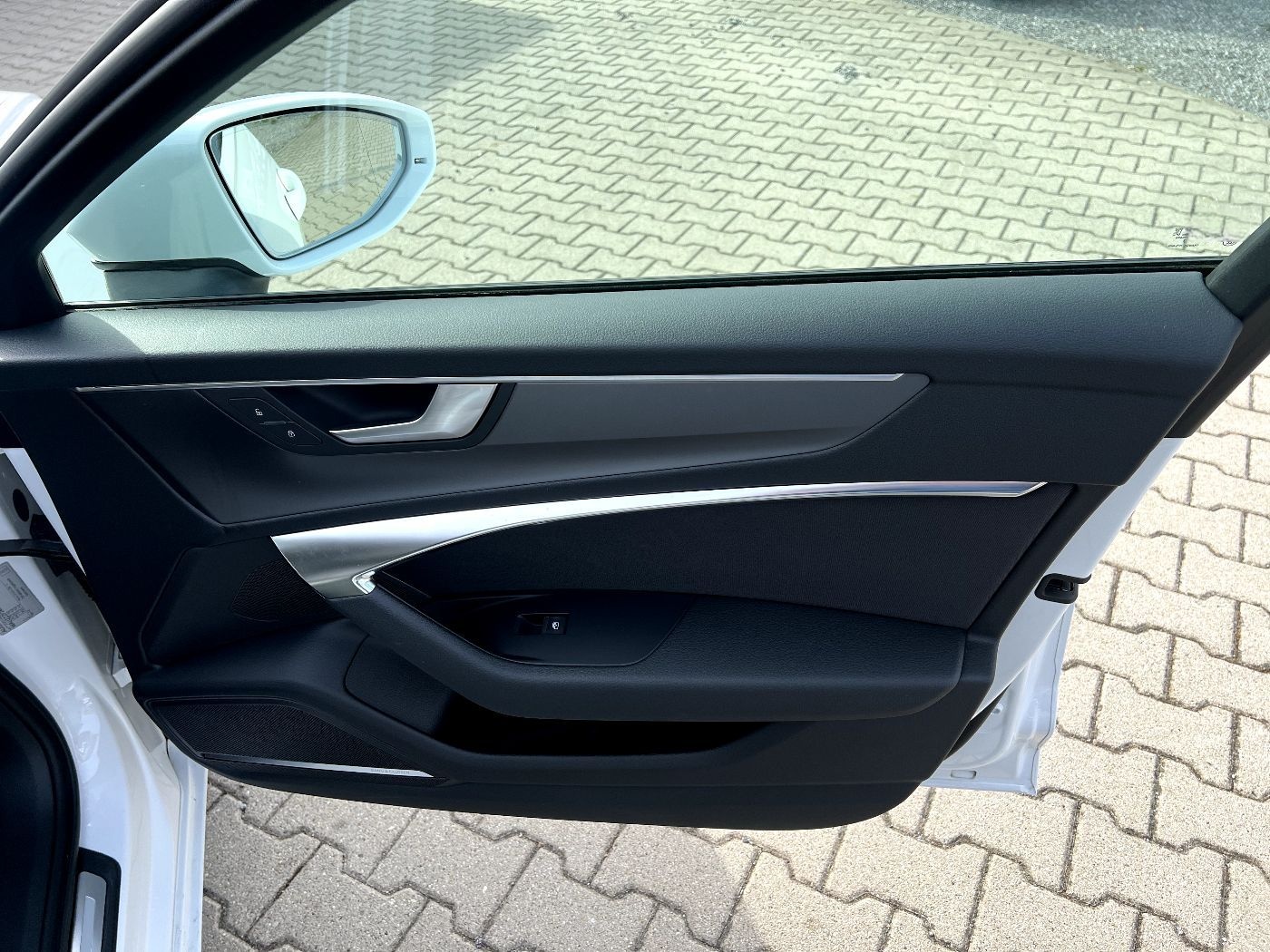 Audi A6 Avant 40 TDI Quattro *LED Navi AHK ACC Sitzh. foto 22