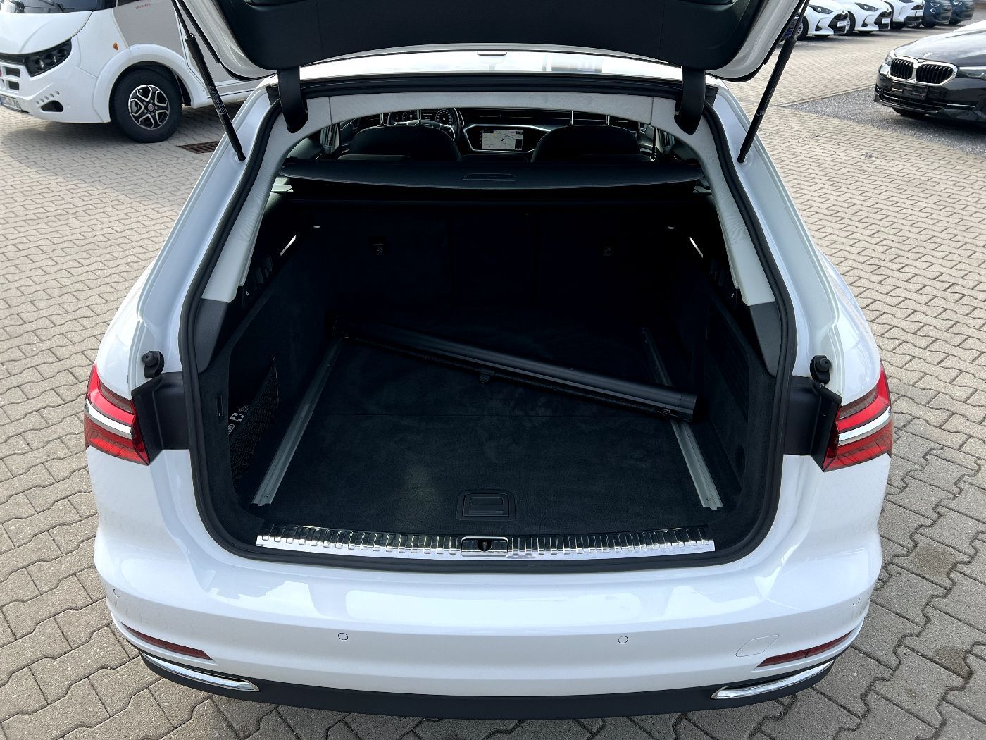 Audi A6 Avant 40 TDI Quattro *LED Navi AHK ACC Sitzh. foto 7
