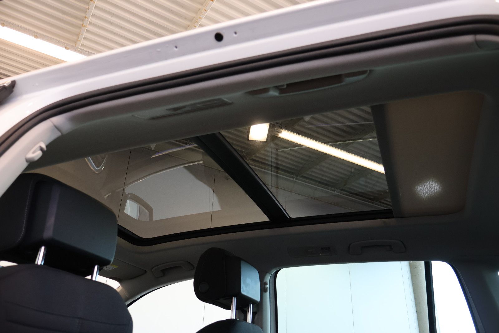 Volkswagen Tiguan 1.5 TSI Life AID+ACC+LED+CARPLAY+PANO foto 13