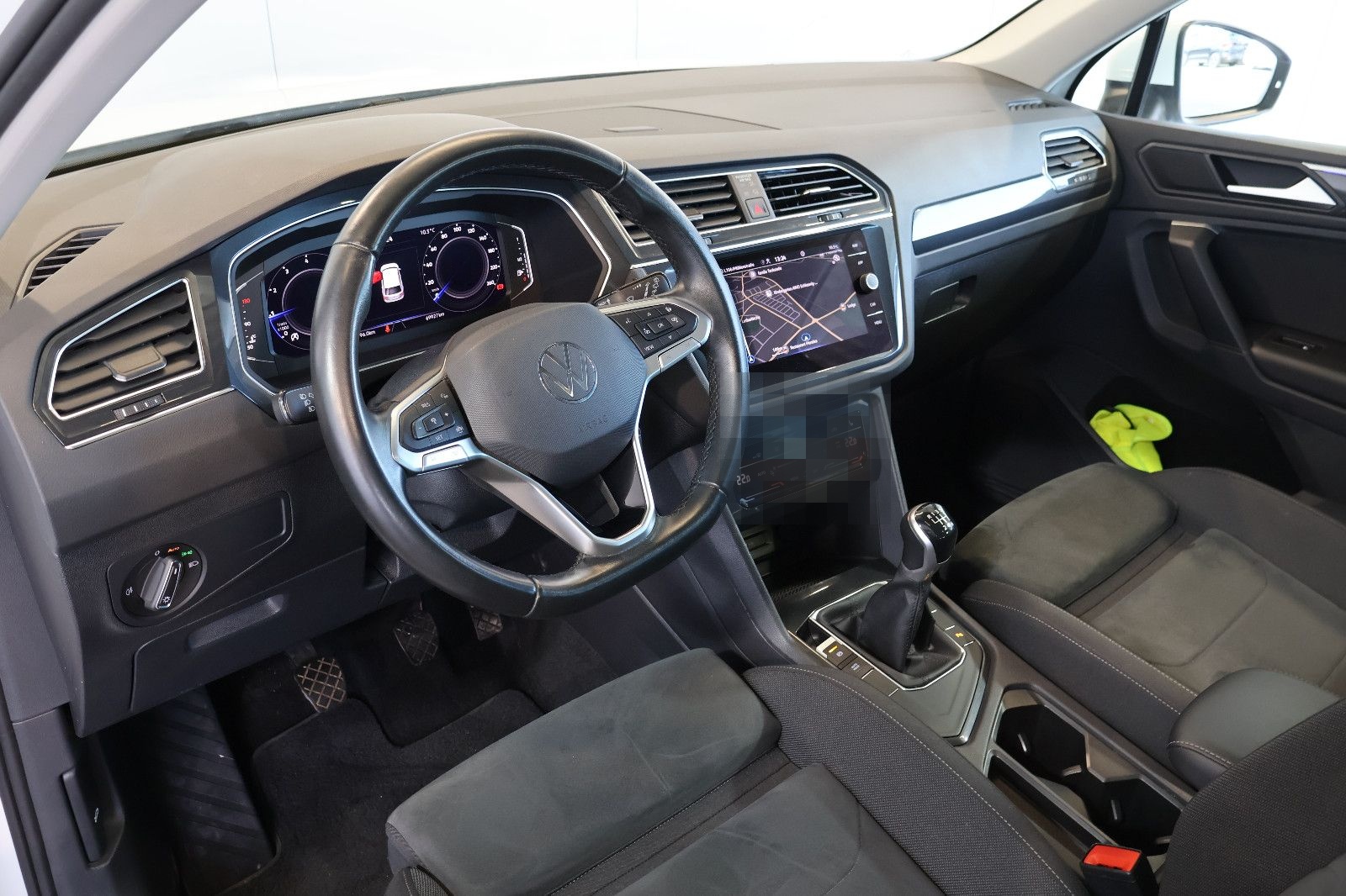 Volkswagen Tiguan 1.5 TSI Life AID+ACC+LED+CARPLAY+PANO foto 9