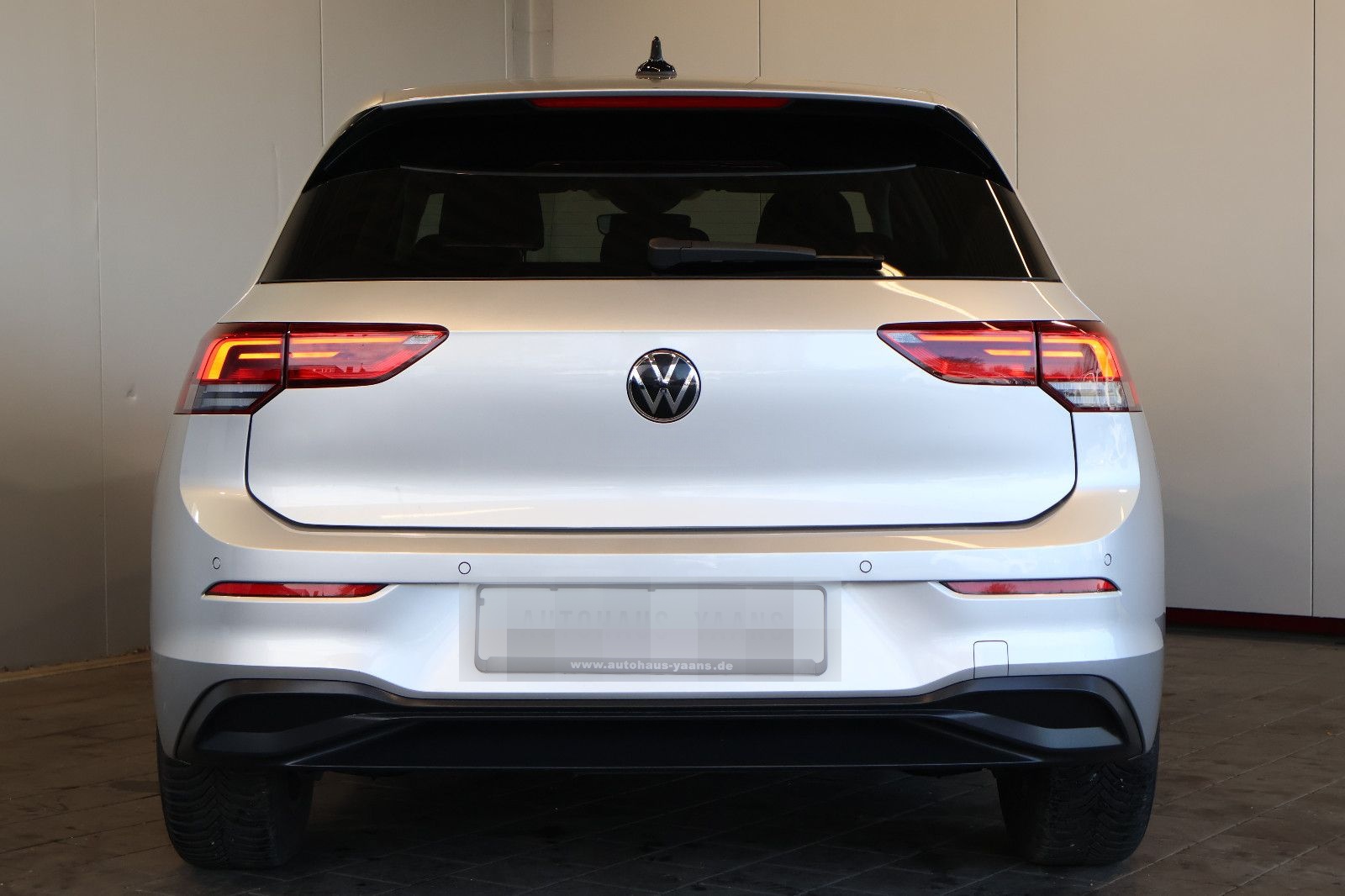 Volkswagen Golf VIII 2.0 TDI Life AID+ACC+KAM+LED+CARPLAY foto 5