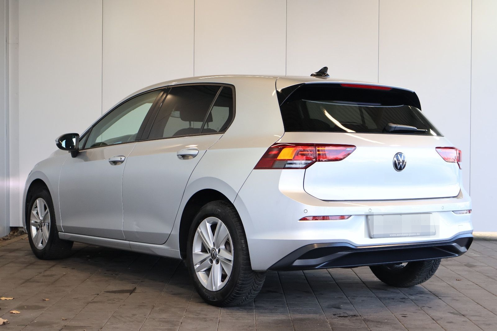 Volkswagen Golf VIII 2.0 TDI Life AID+ACC+KAM+LED+CARPLAY foto 6