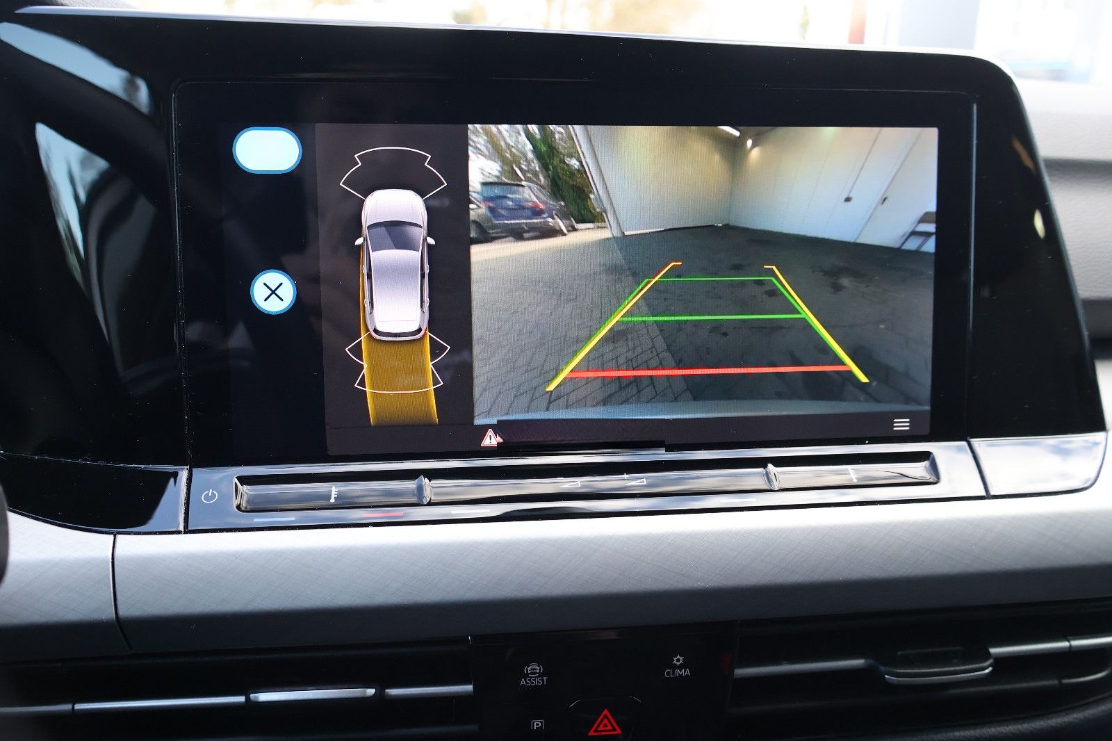 Volkswagen Golf VIII 2.0 TDI Life AID+ACC+KAM+LED+CARPLAY foto 9