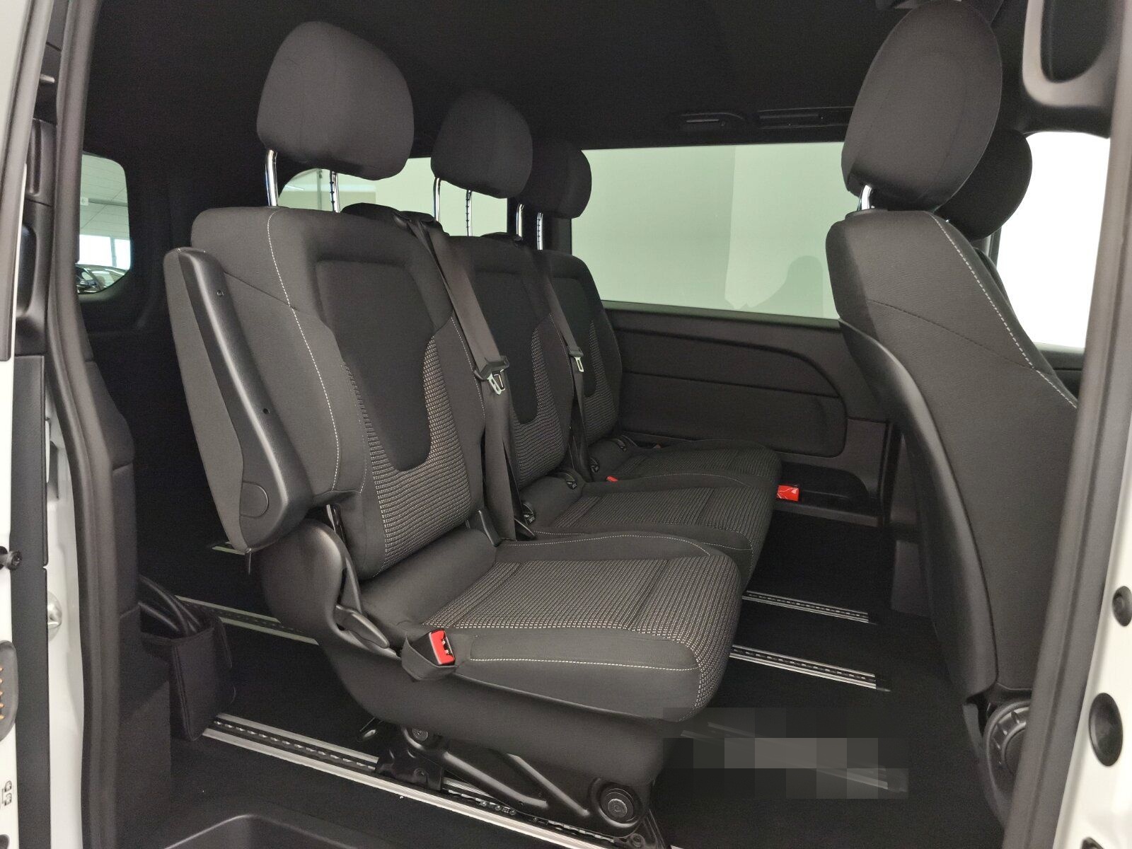 Mercedes-Benz EQV 300 Lang foto 12