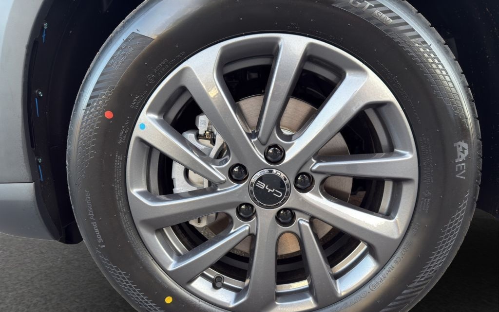 BYD ATTO 2 DM-i Boost foto 14