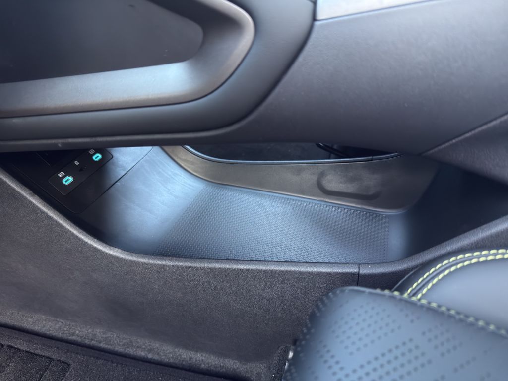 BYD ATTO 2 DM-i Boost foto 17