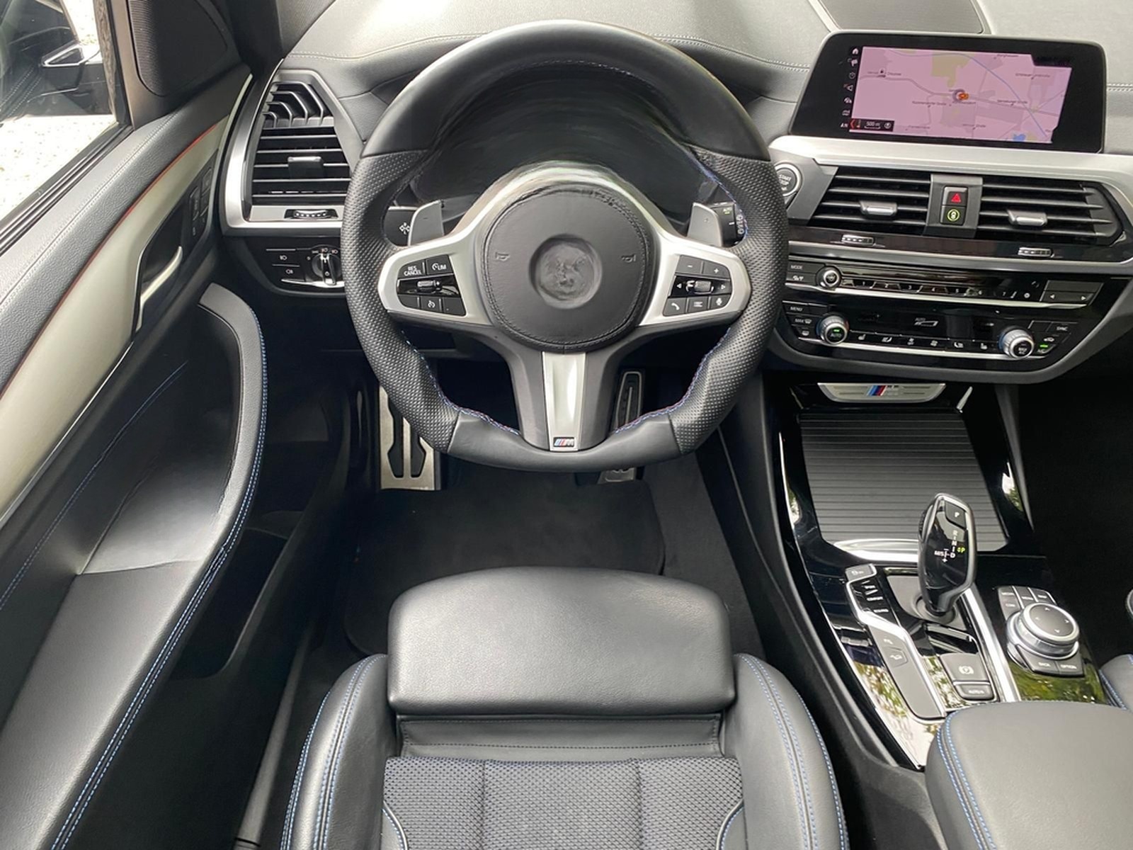 BMW X3 M40 i LED Pano Leder Kamera Navi DAB HiFi foto 11