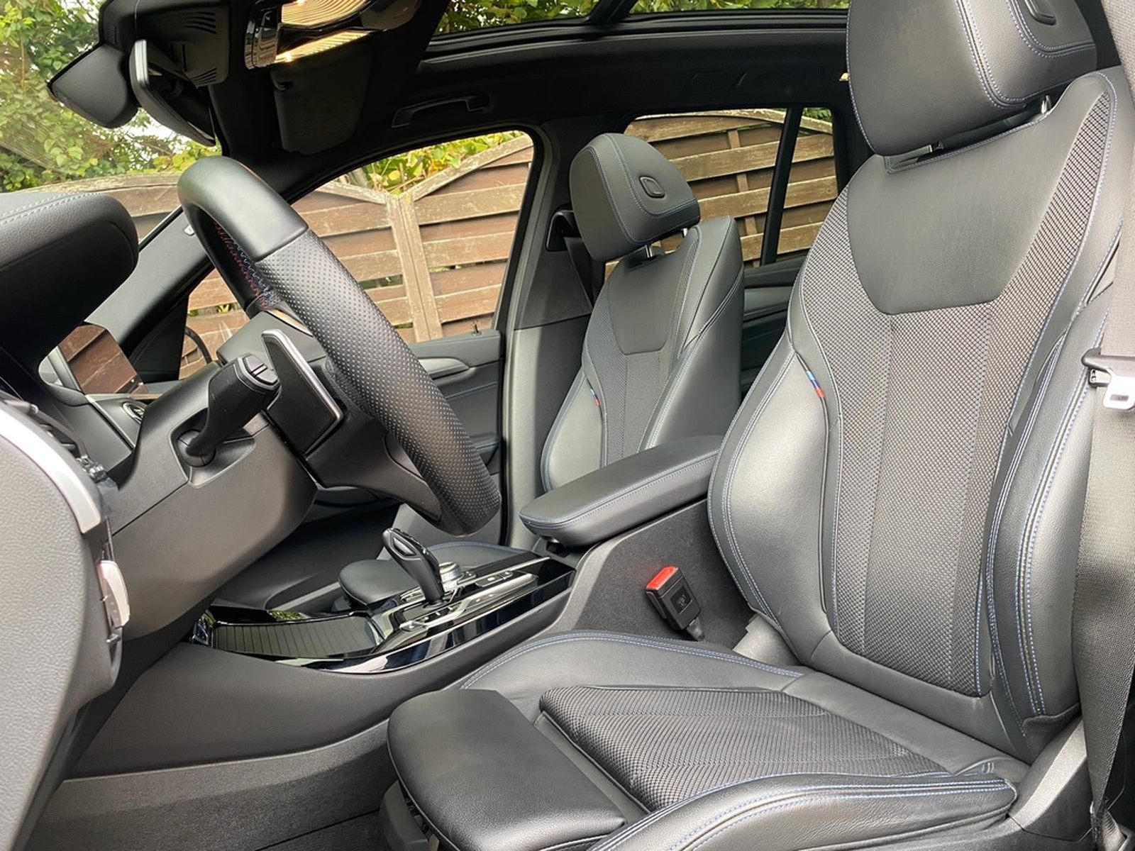 BMW X3 M40 i LED Pano Leder Kamera Navi DAB HiFi foto 7