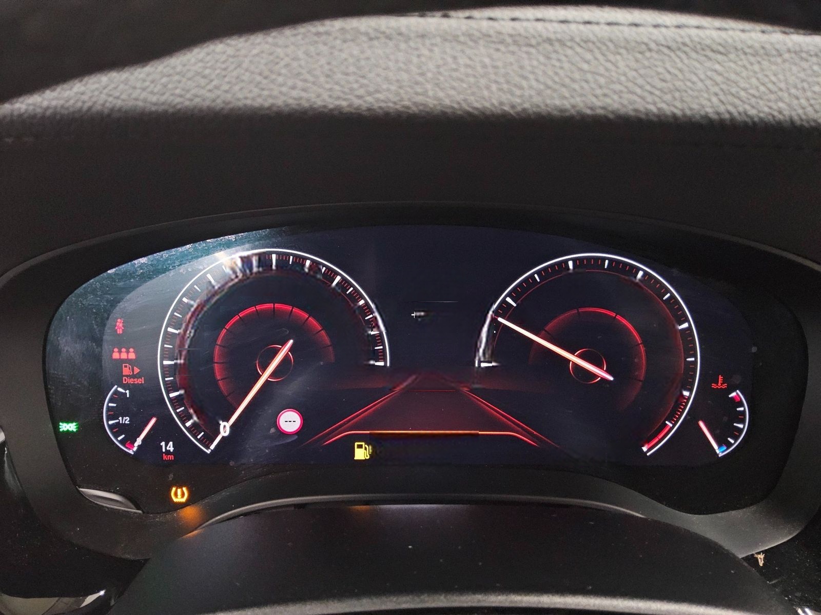 BMW M550 Touring xDr Navi LED Leder HuD Bowers Pano foto 8