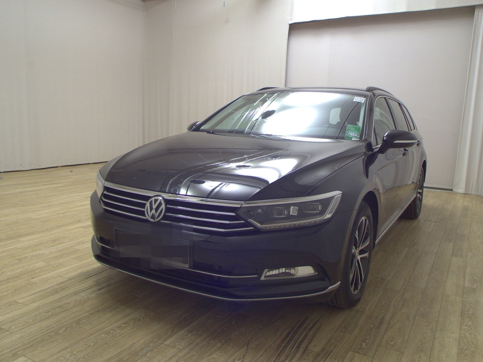 Volkswagen Passat Var. 2.0 TDI Comf. Navi LED AID 360° AHK foto 2