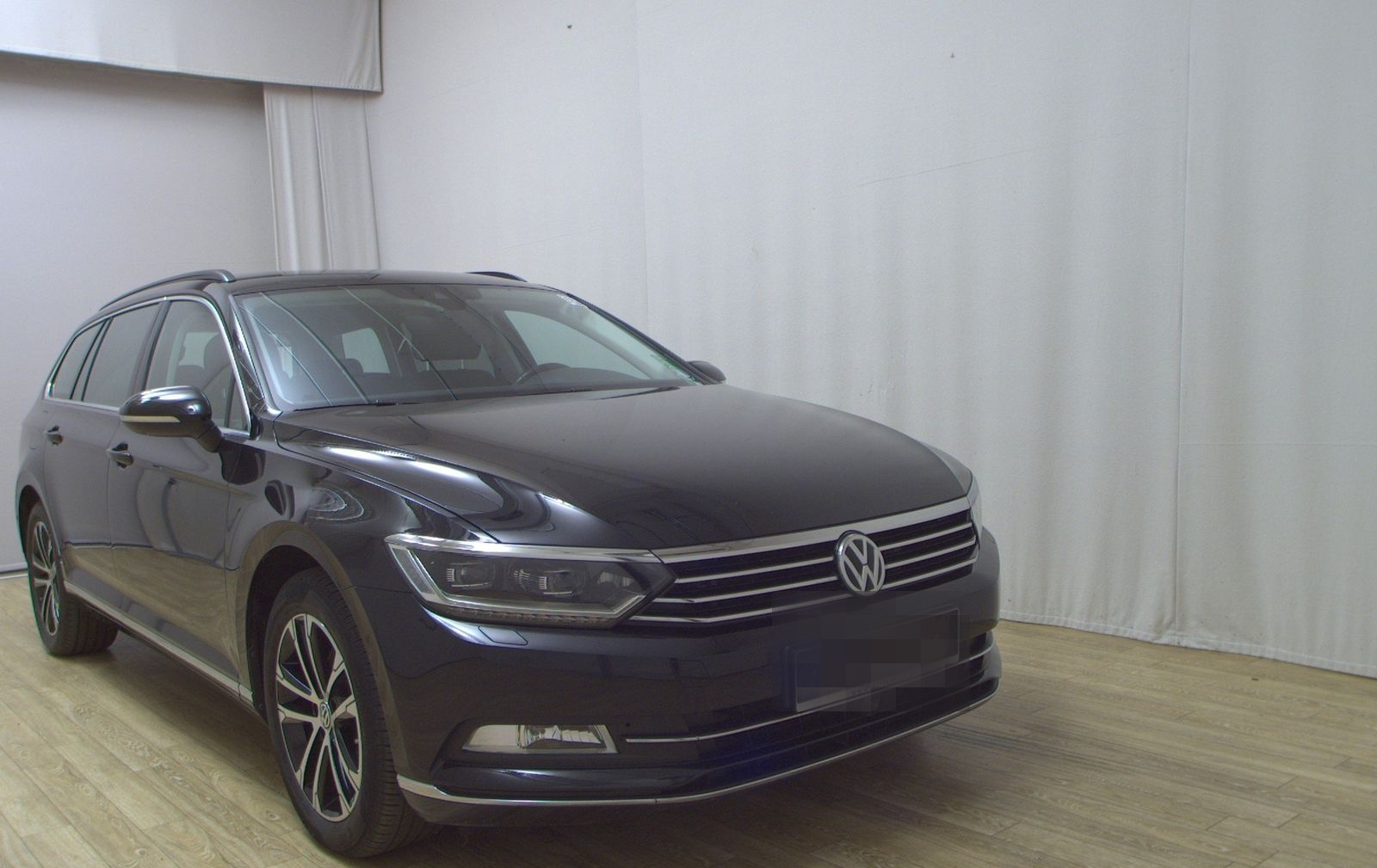 Volkswagen Passat Var. 2.0 TDI Comf. Navi LED AID 360° AHK foto 3