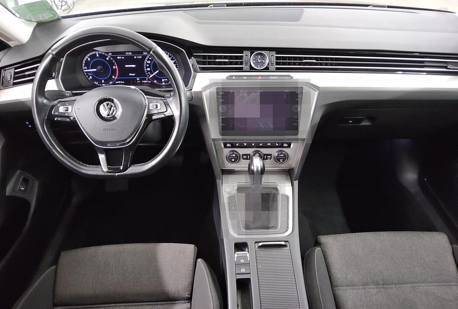 Volkswagen Passat Var. 2.0 TDI Comf. Navi LED AID 360° AHK foto 5