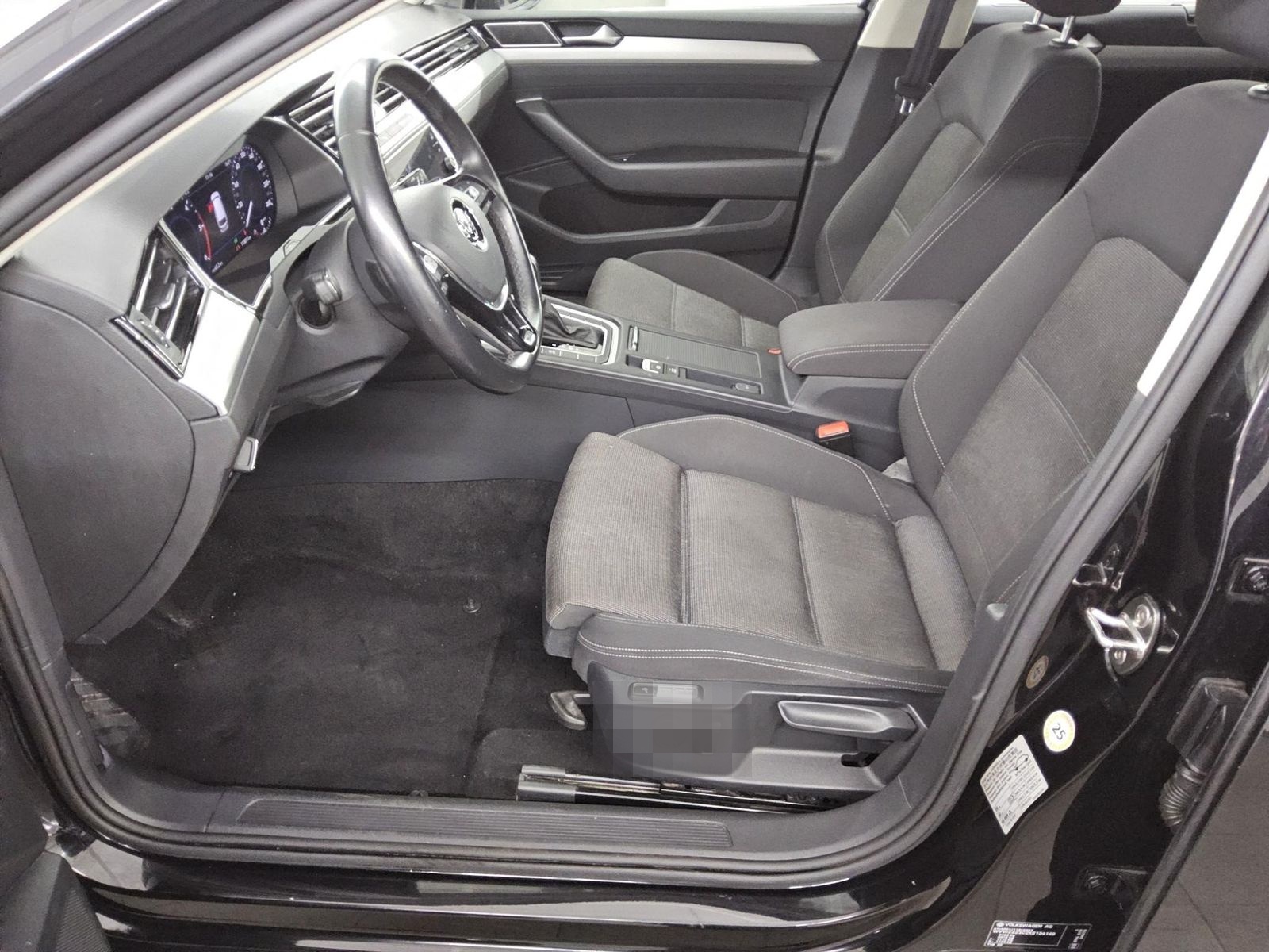 Volkswagen Passat Var. 2.0 TDI Comf. Navi LED AID 360° AHK foto 9