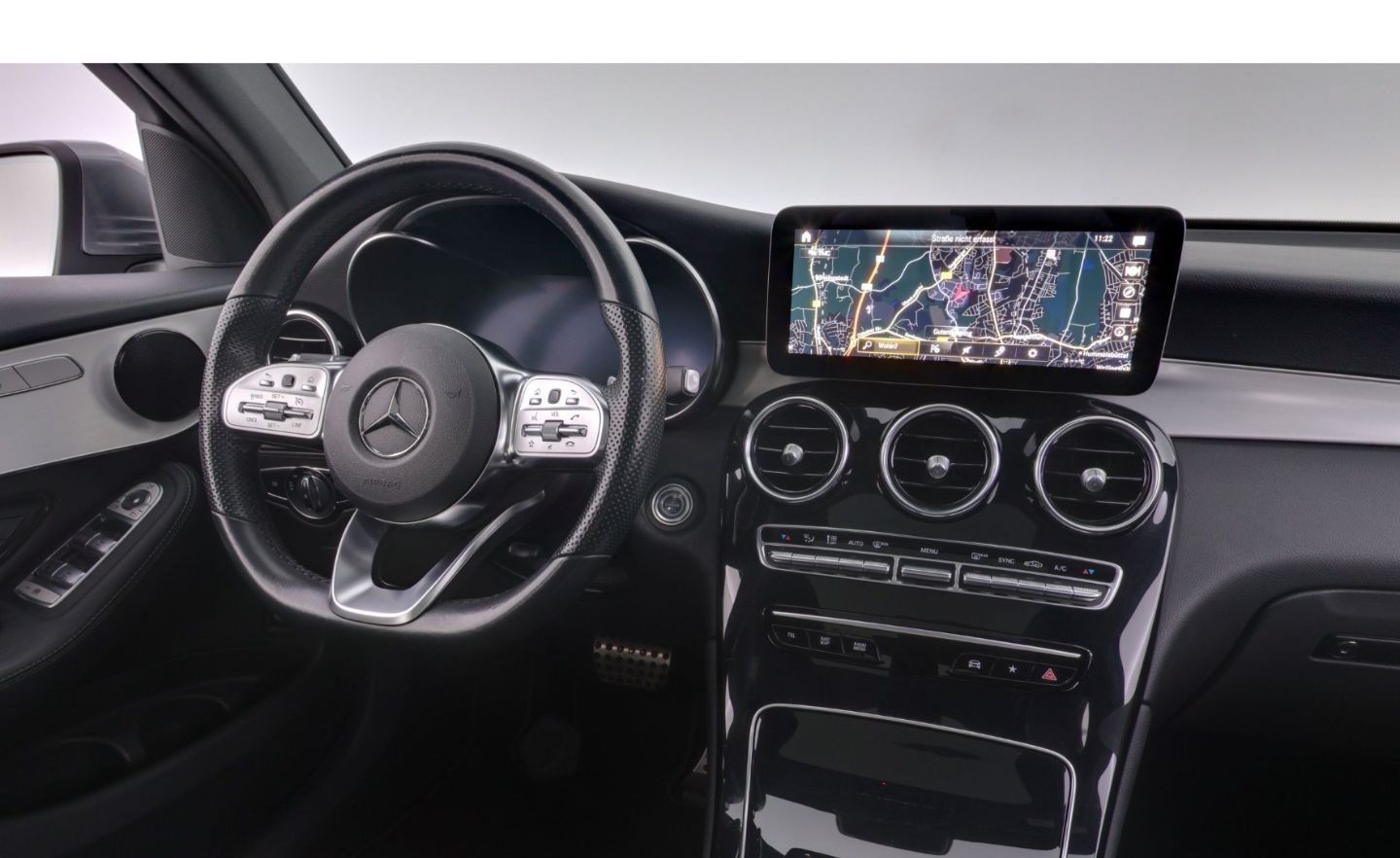 Mercedes-Benz GLC 300 d 9G-tronic AMG Line+LED+VIRTUAL+AHK foto 12