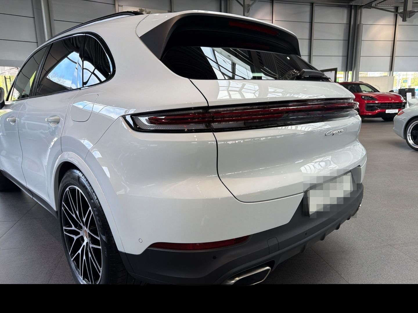 Porsche Cayenne E-Hybrid HA-Lenkung InnoDrive Head-Up foto 16
