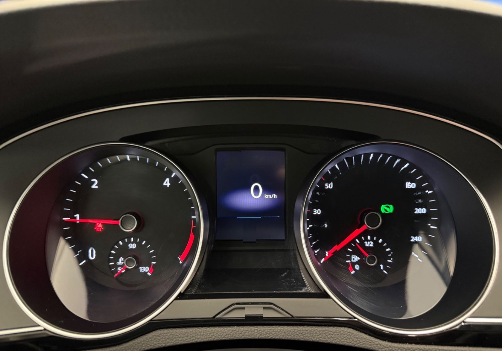 Volkswagen Passat Variant Business 2.0TDI ACC AHK Massage foto 16