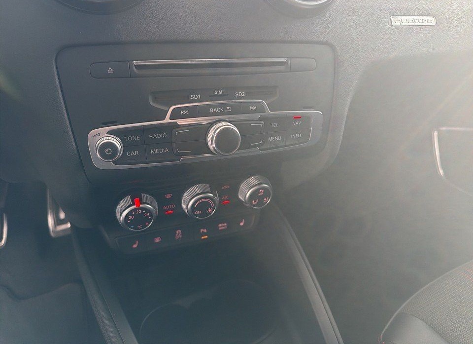 Audi S1 2.0TFSI quattro*MMI,BOSE,XENON,EINPARKHILFE* foto 13