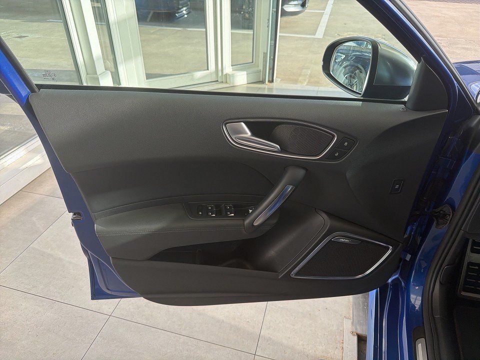 Audi S1 2.0TFSI quattro*MMI,BOSE,XENON,EINPARKHILFE* foto 7
