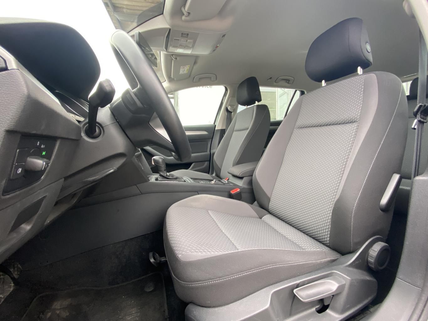 Volkswagen Passat Variant 2.0 TDI DSG AHK+NAVI+LED+KAMERA+A foto 8
