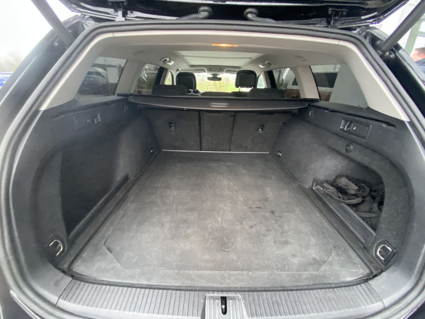 Volkswagen Passat Variant 2.0 TDI DSG BUSINESS NAVI+LED+KAM foto 12