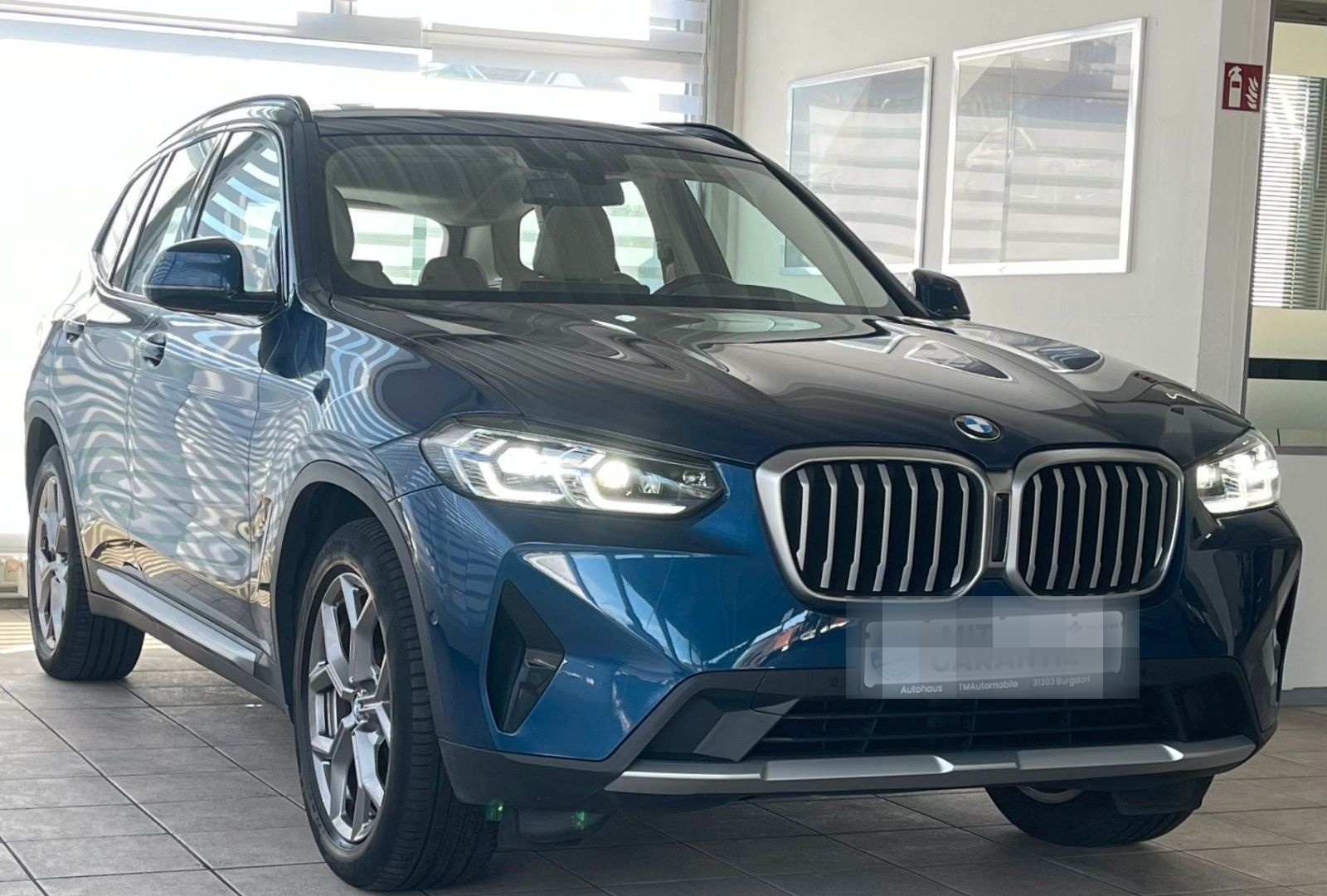BMW X3 xD20d LASER KAM AHK Komfortzug. foto 2