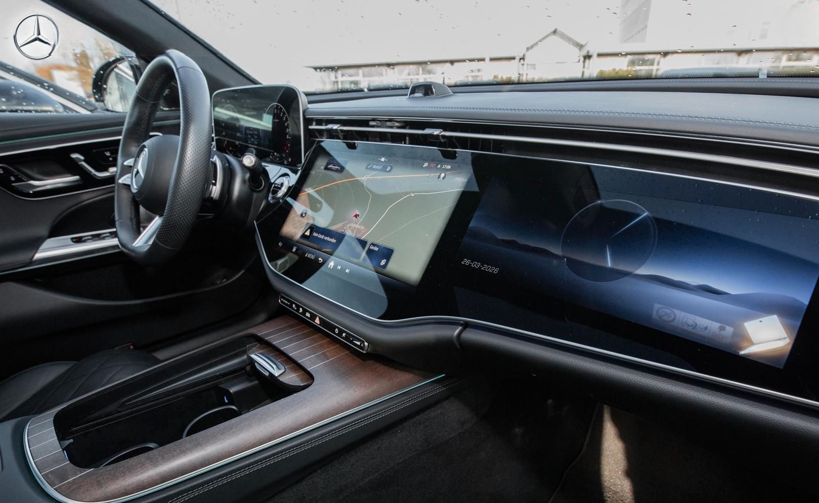 Mercedes-Benz E 300 e 4M AMG DIG-LED+360°+Pano+AHK+Night+20 foto 7