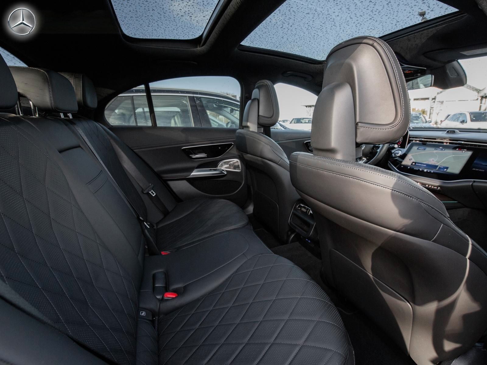 Mercedes-Benz E 300 e 4M AMG DIG-LED+360°+Pano+AHK+Night+20 foto 8